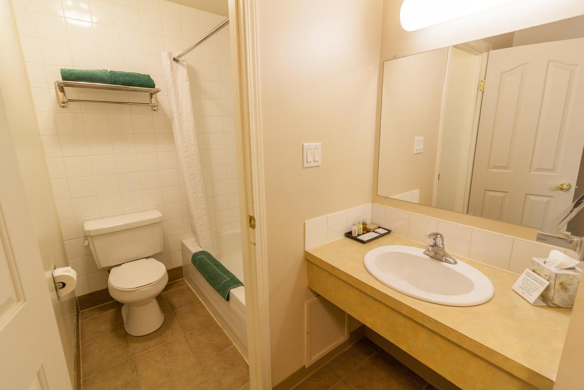 Best Maple Inn - Drayton Valley エクステリア 写真