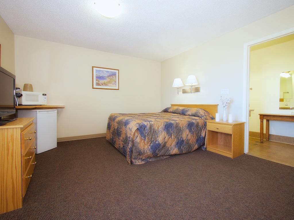 Best Maple Inn - Drayton Valley エクステリア 写真