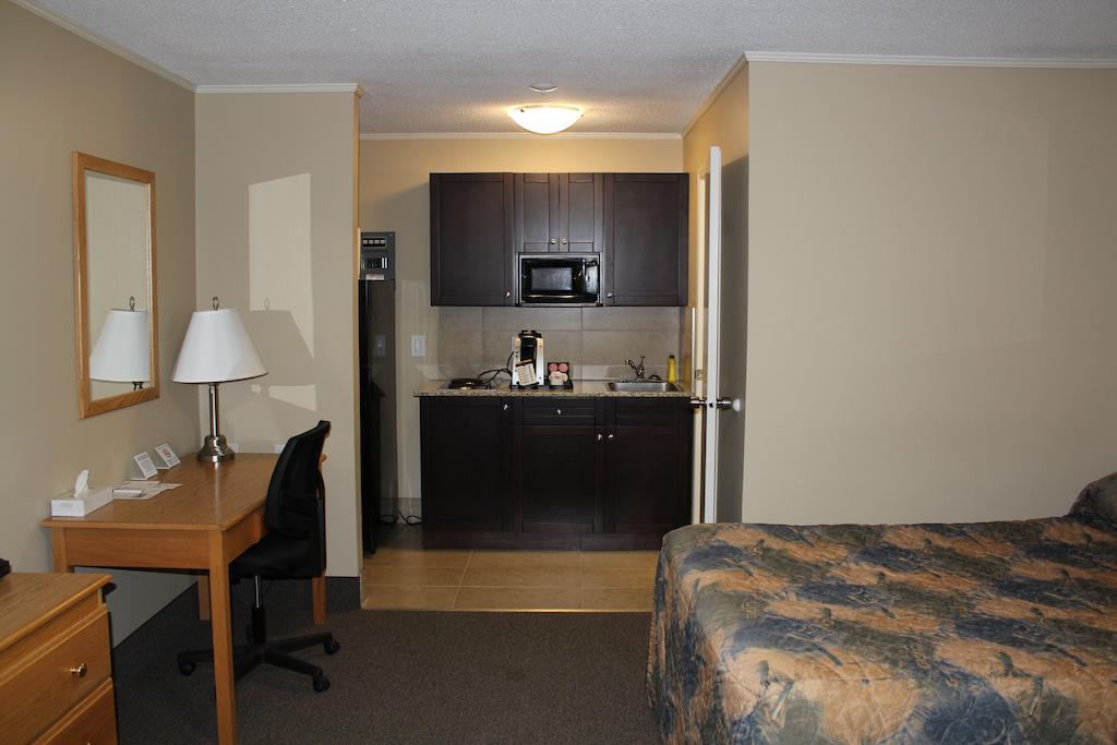 Best Maple Inn - Drayton Valley エクステリア 写真